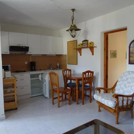 Casa Cazorla Nyaraló *